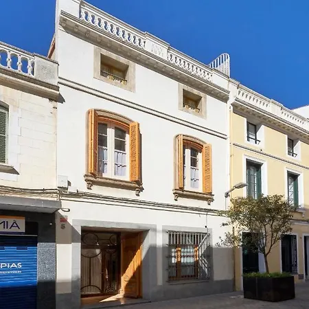 30min To Barcelona, Groups Families, Ac Wifi, Beach Stylish House * Premiá de Mar