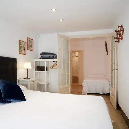 30min To Barcelona, Groups Families, Ac Wifi, Beach Stylish House Ferienhaus *