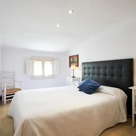Ferienhaus 30min To Barcelona, Groups Families, Ac Wifi, Beach Stylish House Premiá de Mar