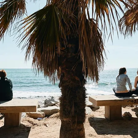 30Min To Barcelona, Groups Families, Ac Wifi, Beach Stylish House Holiday home